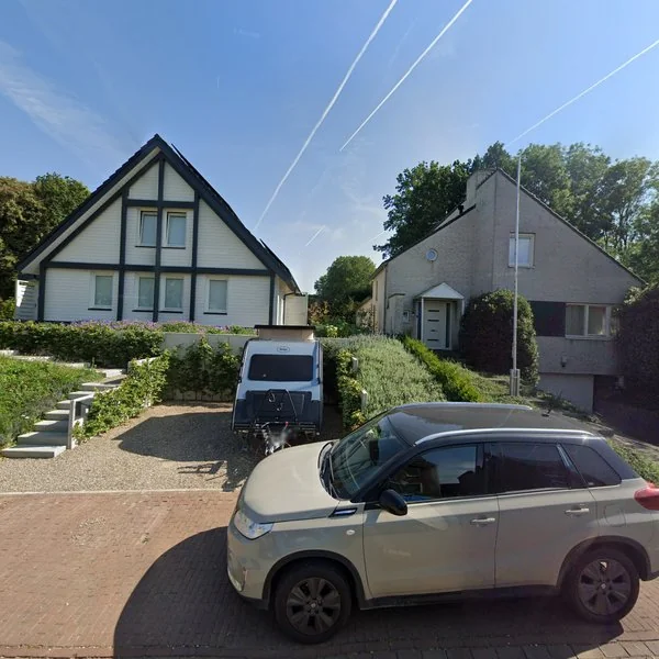 Straatbeeld van 12e Septemberlaan 18, 6255BA Noorbeek