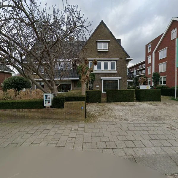Straatbeeld van 1e Barendrechtseweg 175, 2991AP Barendrecht