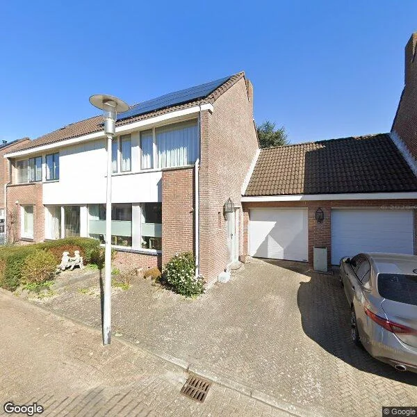 Straatbeeld van Aalbersestraat 10, 4384HL Vlissingen