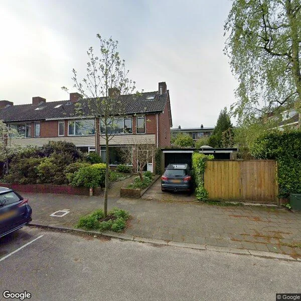 Straatbeeld van Aaltje Noordewierlaan 58, 1403JE Bussum