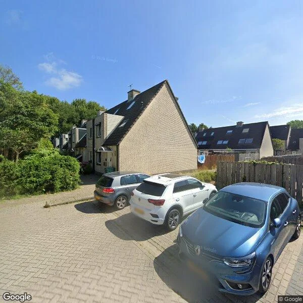 Straatbeeld van Aarstraat 2, 1316GS Almere