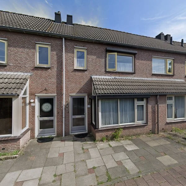 Straatbeeld van Abeelstraat 19, 4921ME Made