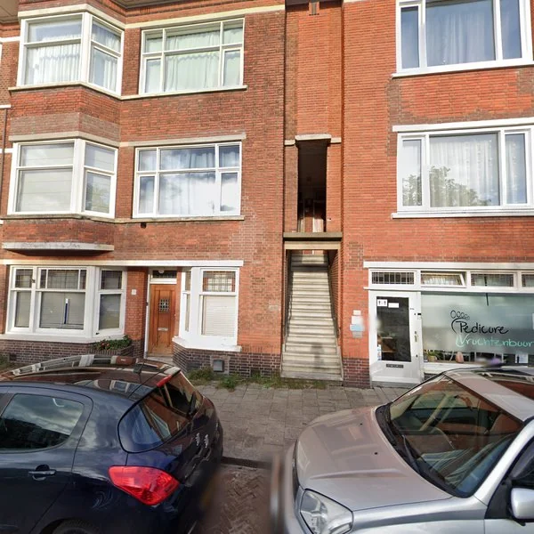 Straatbeeld van Abrikozenstraat 71, 2564VM Den Haag