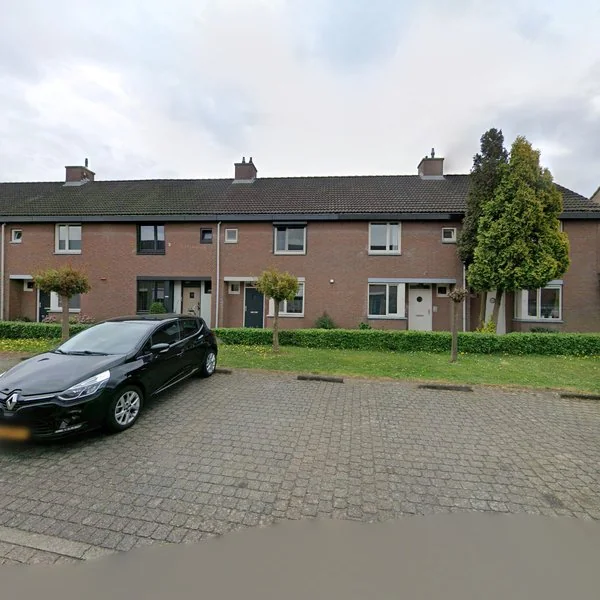 Straatbeeld van Abt Neefsstraat 17, 5473DD Heeswijk-Dinther