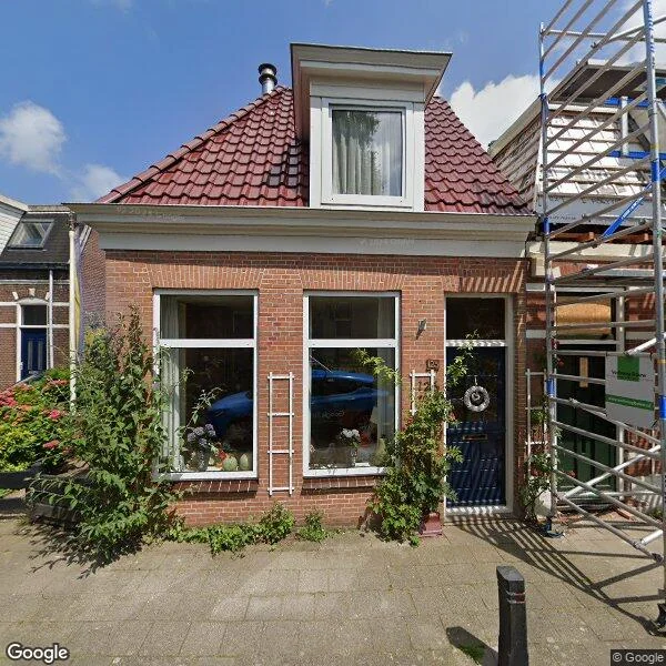 Straatbeeld van Achter de Hoven 125, 8933CK Leeuwarden