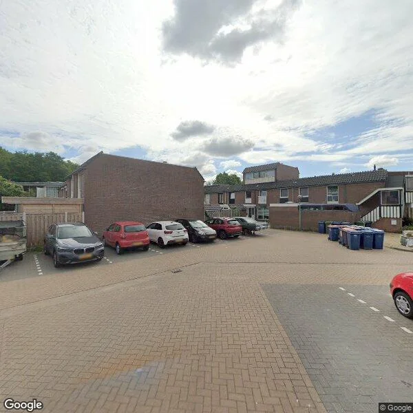 Straatbeeld van Achterwerf 2, 1357BE Almere