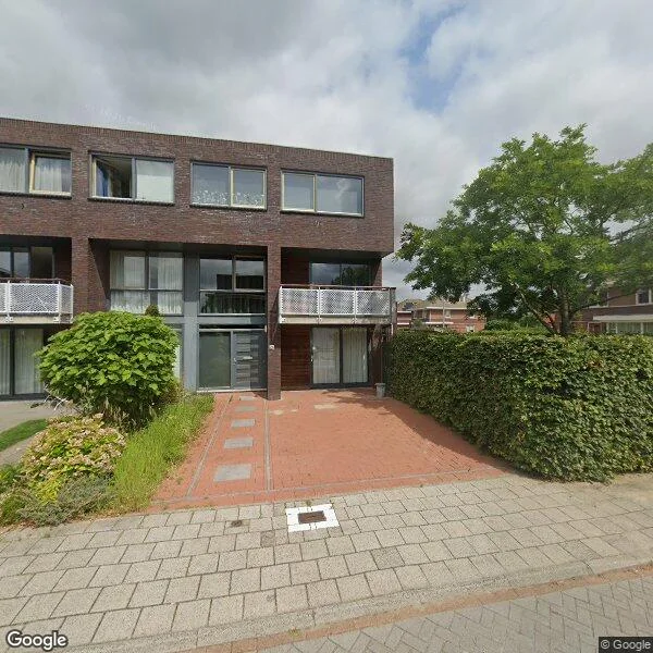 Straatbeeld van Achtmanstraat 24, 2645MD Delfgauw