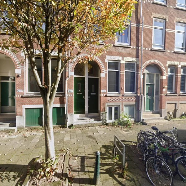 Straatbeeld van Ackersdijkstraat 126B, 3037VN Rotterdam