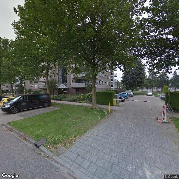 Straatbeeld van Adamsdreef 143, 6716ML Ede