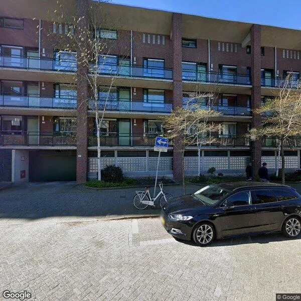 Straatbeeld van Adelheidstraat 161, 2595EV Den Haag