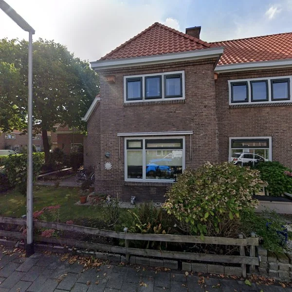 Straatbeeld van Adelheidstraat 19, 1402WB Bussum