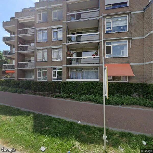 Straatbeeld van Adriaan van Bergenstraat 34, 4811ST Breda