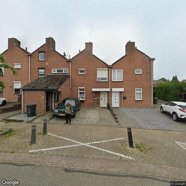 Straatbeeld van Adriaen Brouwerstraat 82, 6464AW Kerkrade