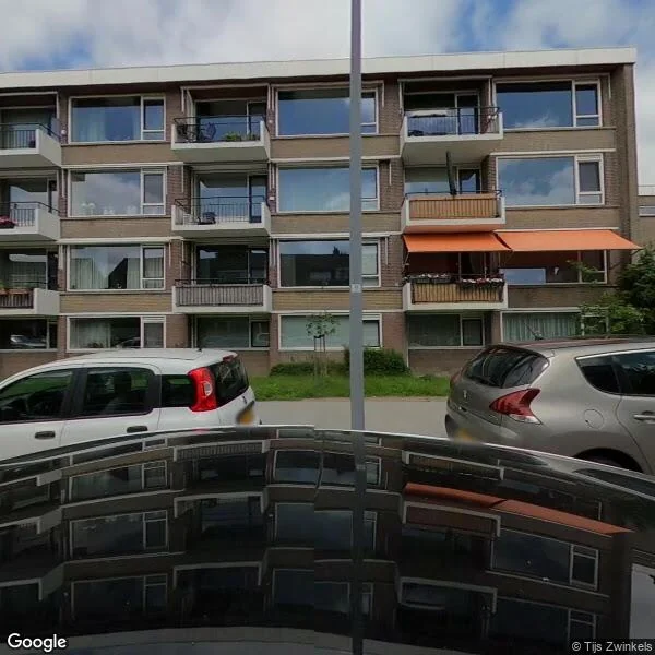 Straatbeeld van Adrianalaan 57, 3053WC Rotterdam