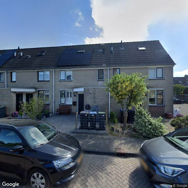 Straatbeeld van Aert van Nesstraat 4, 3223SH Hellevoetsluis