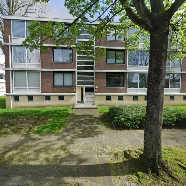 Straatbeeld van Ahornstraat 16, 8924GB Leeuwarden