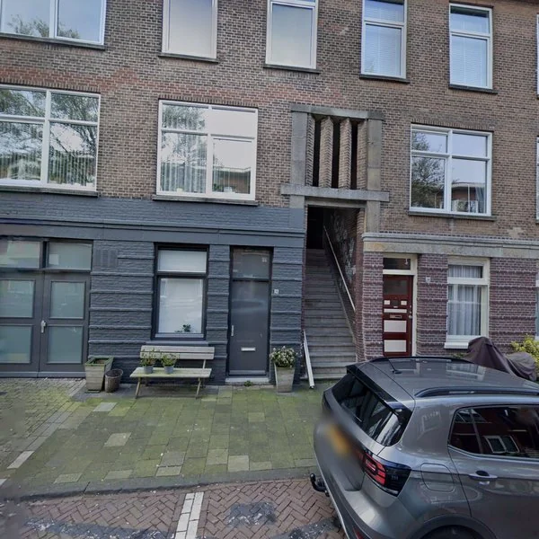 Straatbeeld van Ahornstraat 20, 2565ZX Den Haag