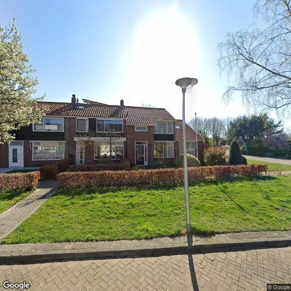 Straatbeeld van Akeleiweg 2, 8042CH Zwolle