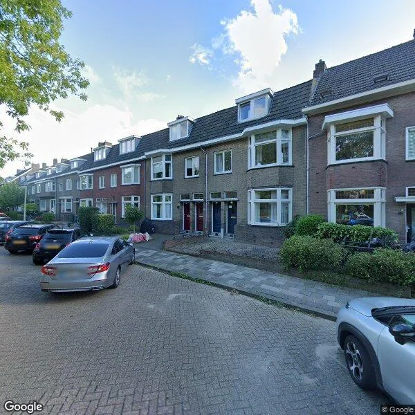 Straatbeeld van Akersteenweg 156, 6227AD Maastricht