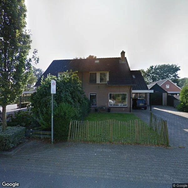 Straatbeeld van Akkerweg 8, 8077SJ Hulshorst
