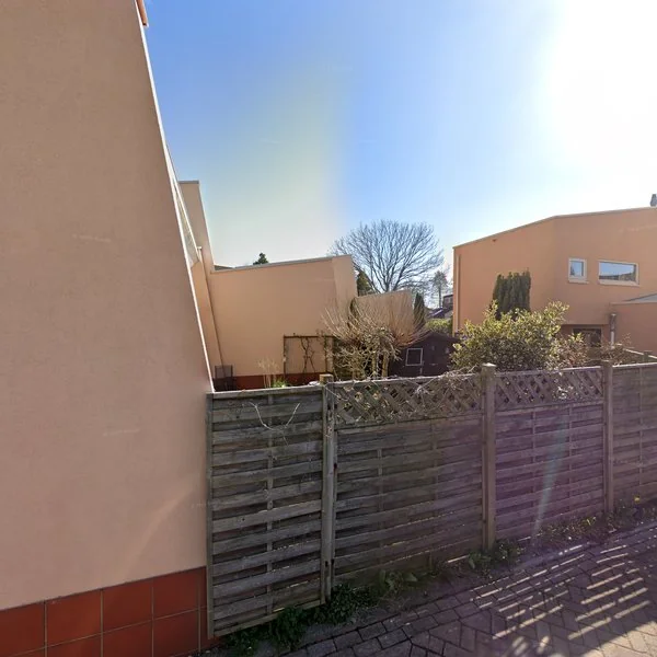 Straatbeeld van Albast 21, 1703CX Heerhugowaard