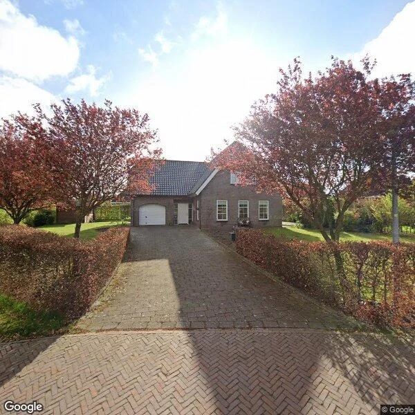 Straatbeeld van Alberdalaan 1, 9981NG Uithuizen