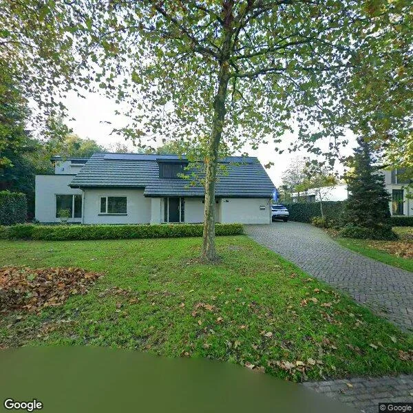 Straatbeeld van Albert van Cuijckstraat 84, 5721JR Asten