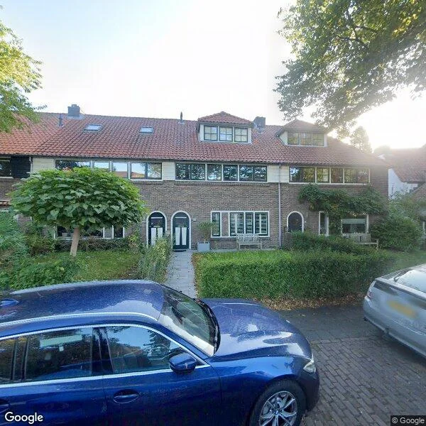Straatbeeld van Alexanderlaan 38, 1213XT Hilversum