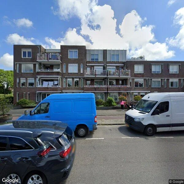 Straatbeeld van Alkmaarseweg 155, 1945DD Beverwijk