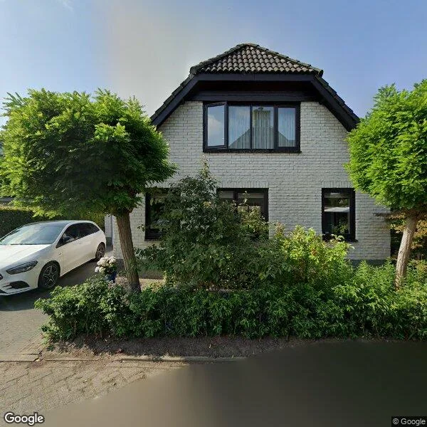 Straatbeeld van Almstein 22, 3328MP Dordrecht