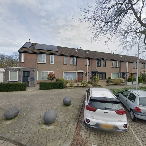 Straatbeeld van Alpenweide 404, 5022LX Tilburg