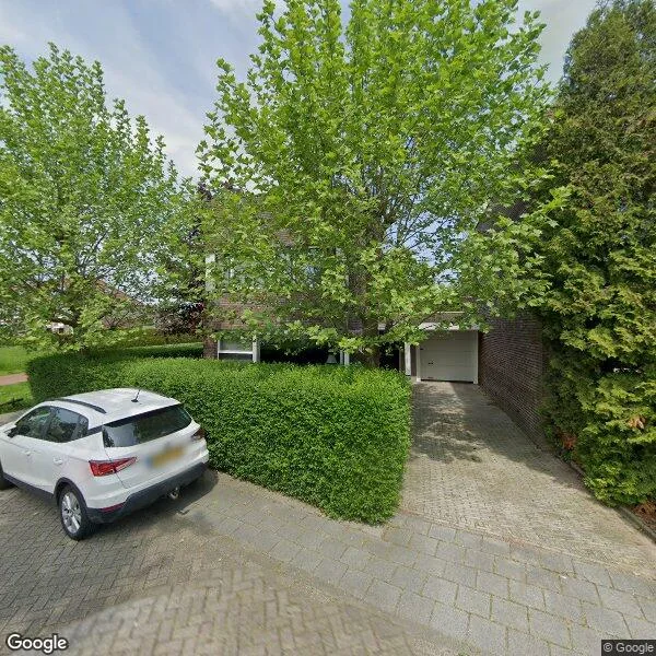Straatbeeld van Alver 16, 4007NX Tiel