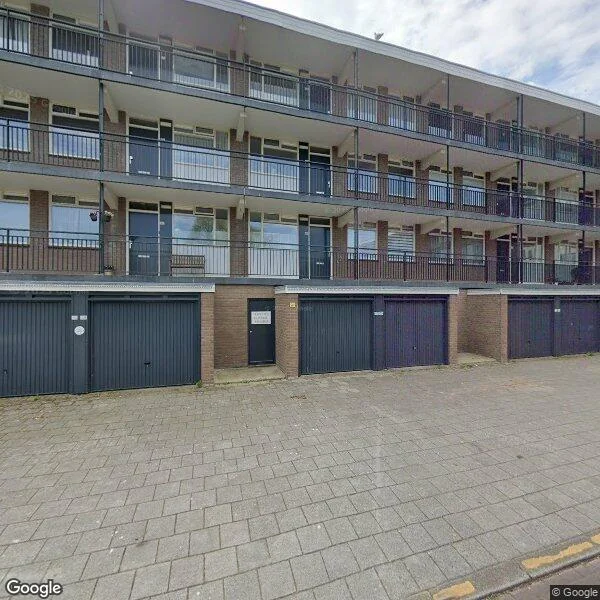 Straatbeeld van Amalia van Solmsstraat 197, 1814NJ Alkmaar