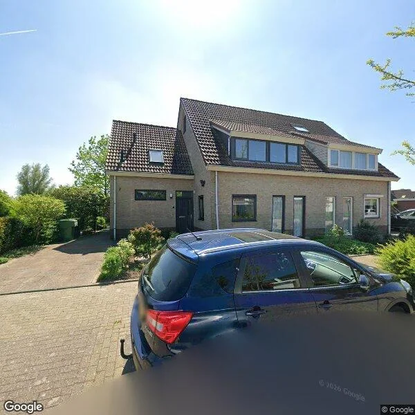 Straatbeeld van Ambachtsherenweg 13, 3264SE Nieuw-Beijerland