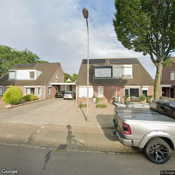 Straatbeeld van Ambachtsingel 28, 6043RV Roermond