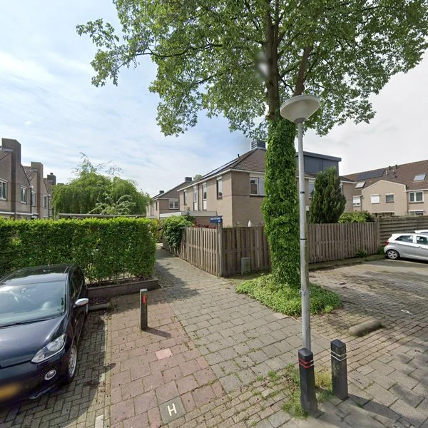 Straatbeeld van Ambachtspolderpad 13, 2807KV Gouda