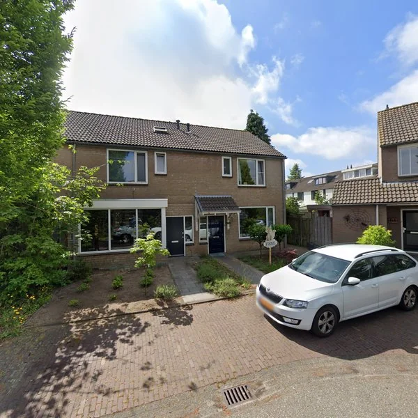 Straatbeeld van Ambachtsweg 80, 5272RW Sint-Michielsgestel