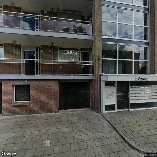 Straatbeeld van Amberlaan 68, 1185RM Amstelveen