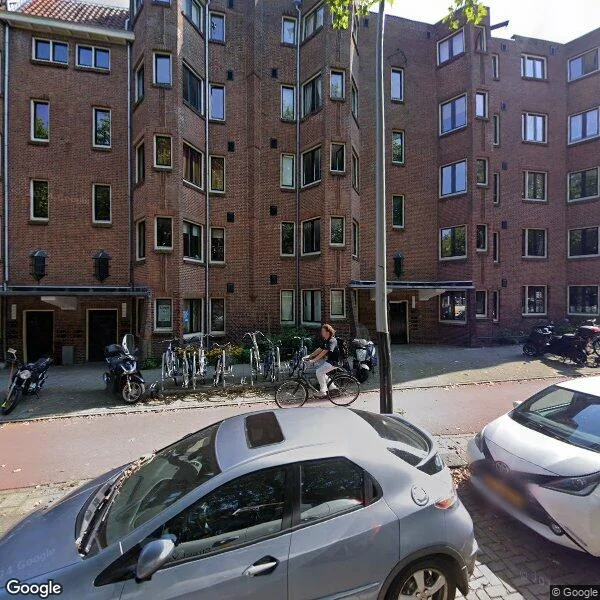 Straatbeeld van Amstelveenseweg 211A, 1075XG Amsterdam