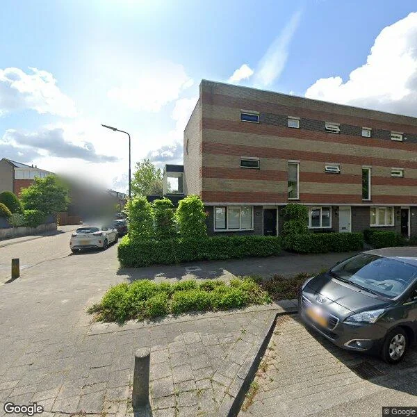 Straatbeeld van Amsterdamlaan 15, 3446AK Woerden