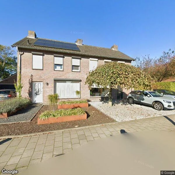 Straatbeeld van Antoniusstraat 8, 6011SE Ell