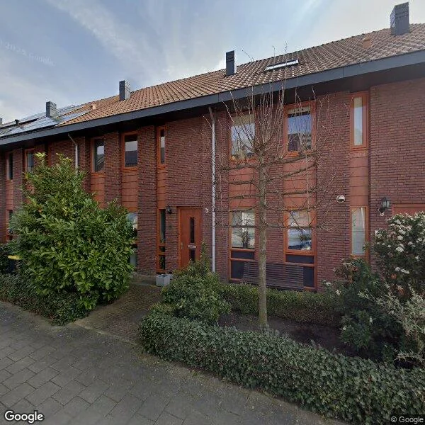 Straatbeeld van Arie Jongekrijgstraat 8, 3274NB Heinenoord