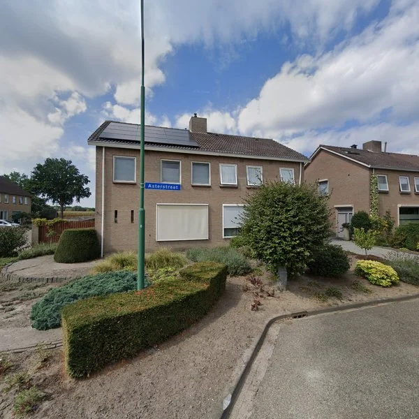 Straatbeeld van Asterstraat 1, 5443BL Haps