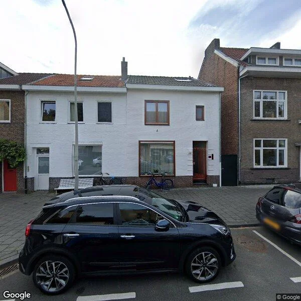 Straatbeeld van Athoslaan 49, 6213CB Maastricht