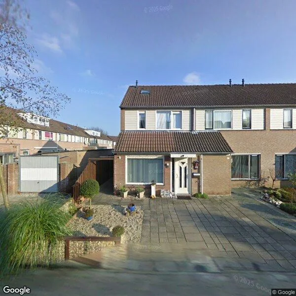 Straatbeeld van Atrechtlaan 64, 5627PJ Eindhoven