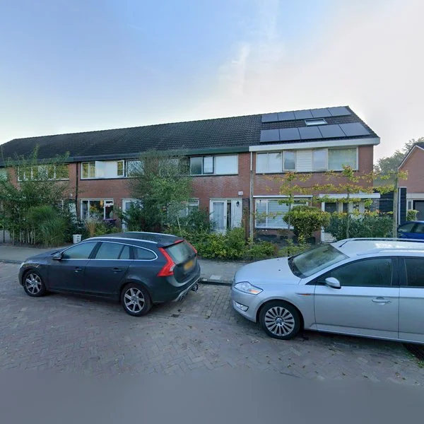 Straatbeeld van Aylvalân 8, 9243KG Bakkeveen