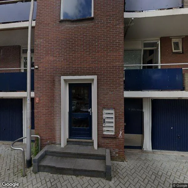 Straatbeeld van Azuurweg 272, 5044KH Tilburg