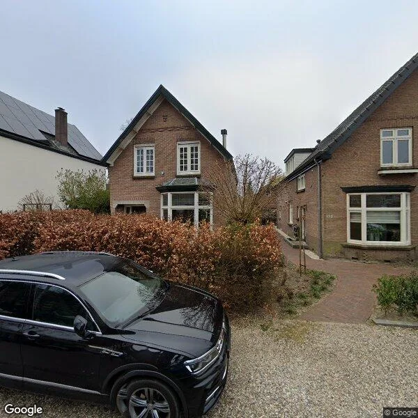 Straatbeeld van Badhuisweg 111, 7314JK Apeldoorn