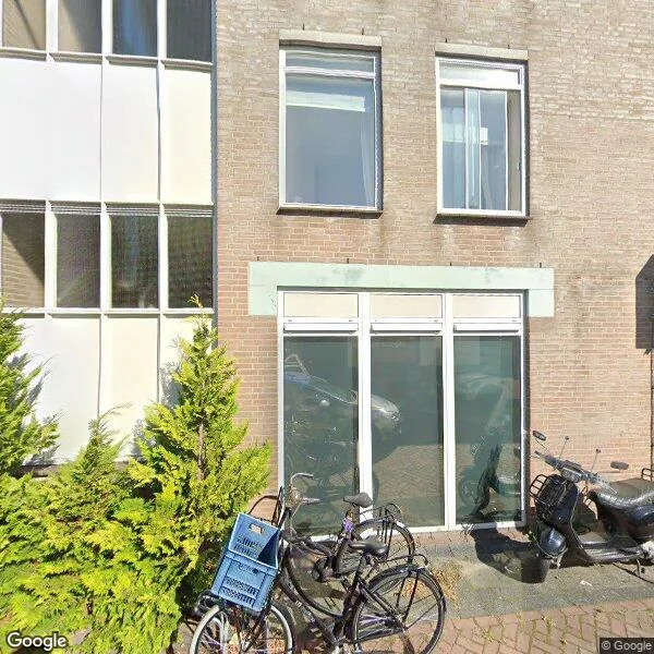 Straatbeeld van Badlaan 25, 1182JJ Amstelveen