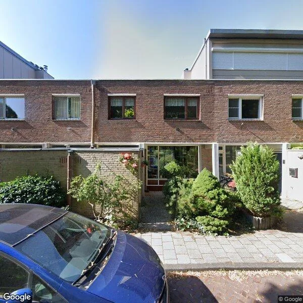 Straatbeeld van Bakhuizen van den Brinkhof 10, 1065AZ Amsterdam